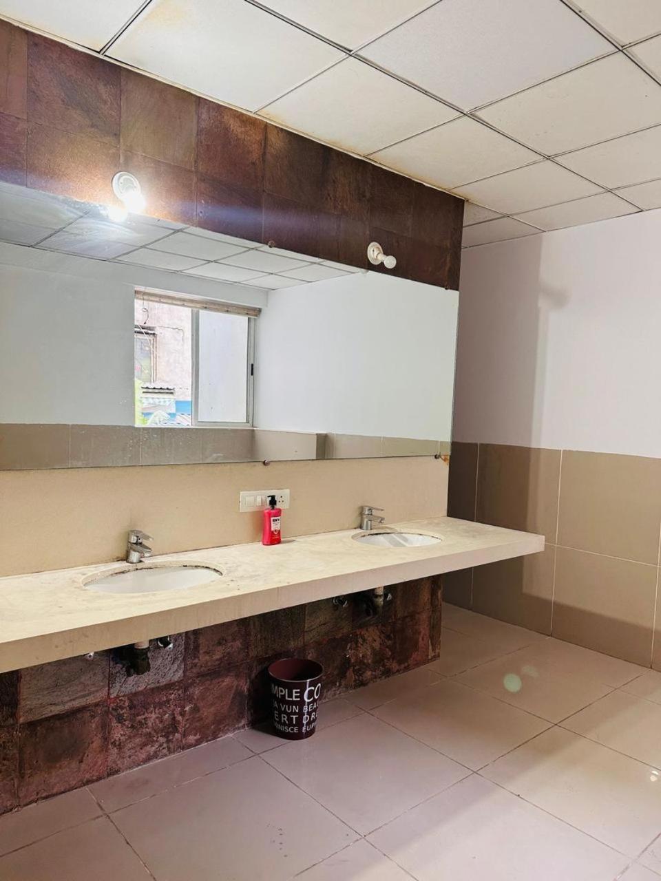 Hostel Elite Stays-hostel,viman Nagar *